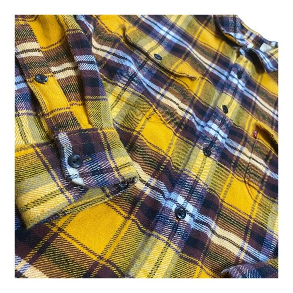 Levi’s Shirt Mens Medium  Check Button Up Yellow Black Casual Plaid Checkered M - Picture 3 of 6